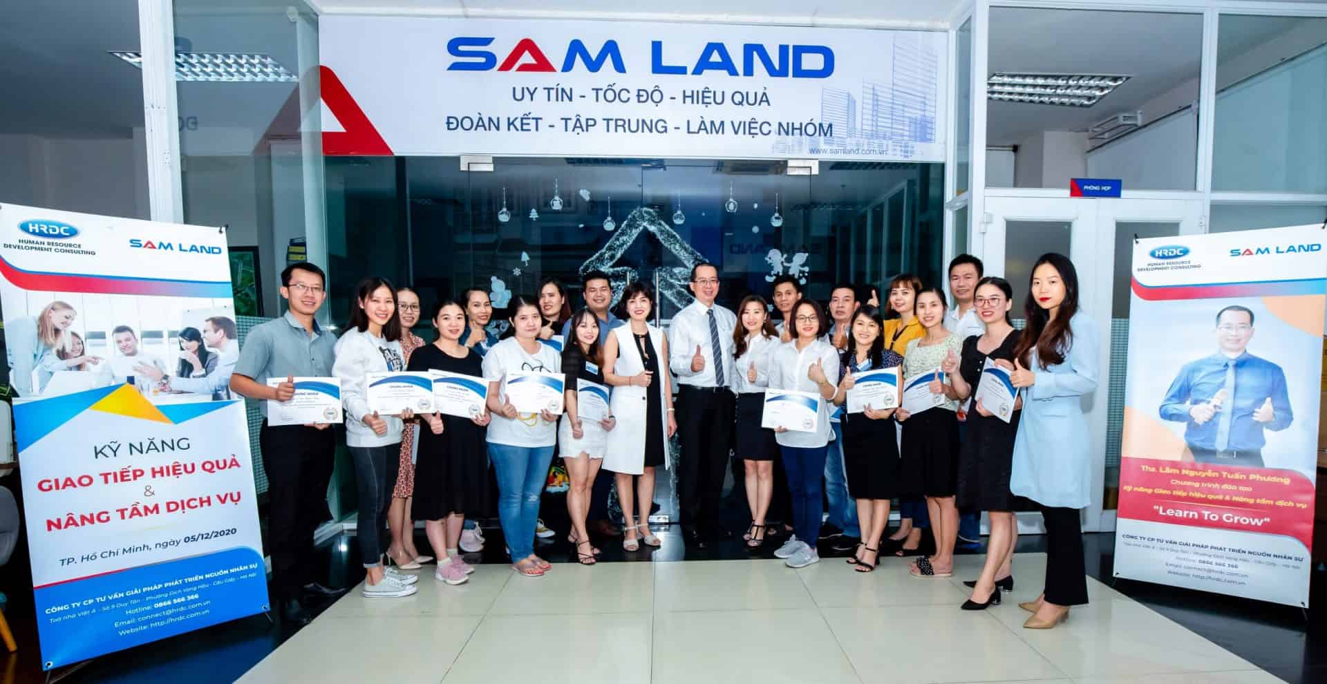 Khóa học Kỹ năng giao tiếp hiệu quả và Nâng tầm dịch vụ khách hàng với Công ty SAMLAND