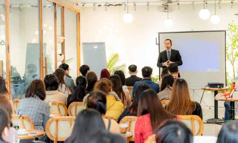 Train The Trainer 2026: Đào Tạo Giảng Viên Nội Bộ Thực Chiến